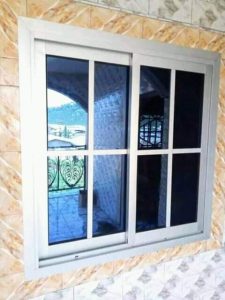 fenêtre sur mesure à Saint-Feliu-d'Amont